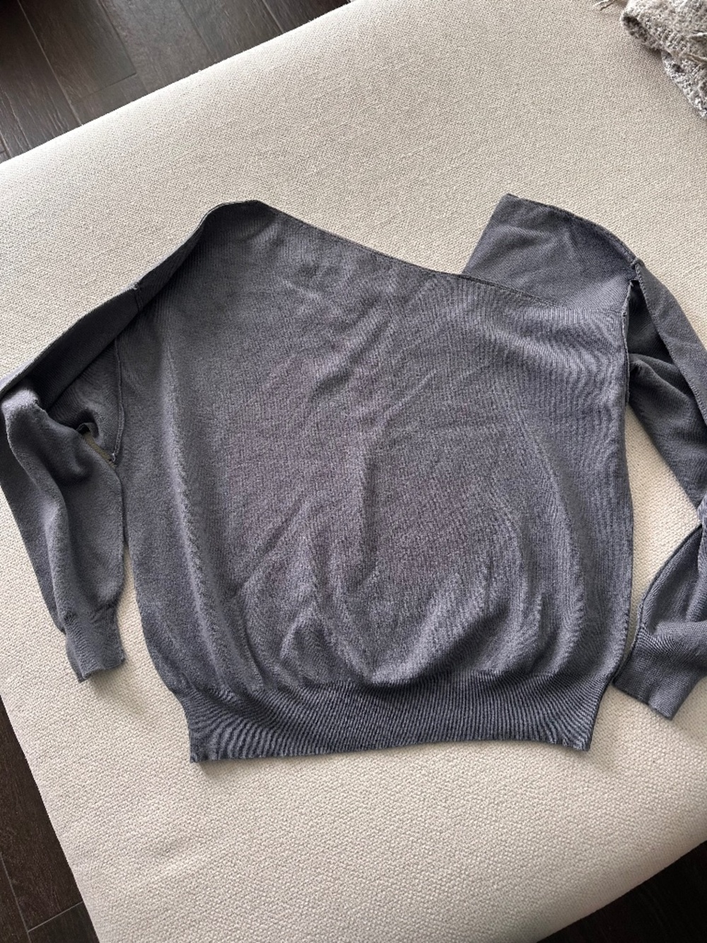Line and Dot Off Shoulder Sweater Size Small